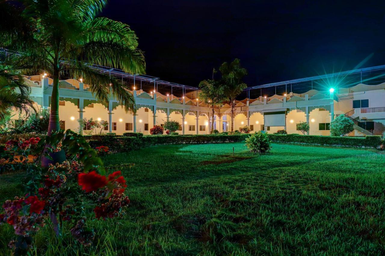 Brindavan Garden Resort & Spa Krishnarajasagara Exterior photo